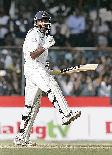 Sri Lanka captain Mahela Jayawardene celebrates after hitting the winning runs against India. India vs SL, 3rd Test, Day 4