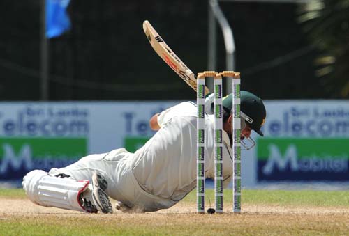 Fawad Alam avoids a bouncer during the second day of the second Test match between Pakistan and Sri Lanka at The P. Saravanamuttu Stadium in Colombo. (AFP Photo) Day 2: Pak vs SL, 2nd Test