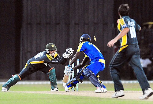 Kamran Akmal stumps Angelo Mathews during the fourth One-Day International between Sri Lanka and Pakistan at The R Premadasa Stadium in Colombo. (AFP Photo) Pak vs SL: 4th ODI