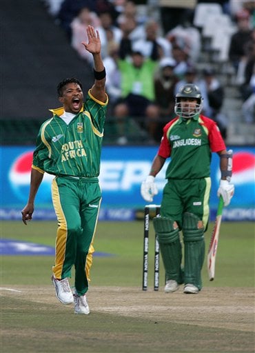 South Africa's Makhaya Ntini celebrates after dismissing Banlgadesh's Nazim Uddin during World Twenty 20 cricket Championships at Newlands in Cape Town, South Africa, Saturday, Sept. 15, 2007. South Africa vs Bangladesh