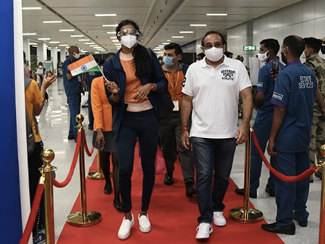Tokyo Olympics: Indian Athletes Depart For The Games After A Resounding Send-Off Ceremony Tokyo Olympics: Indian Athletes Depart For The Games After A Resounding Send-Off Ceremony