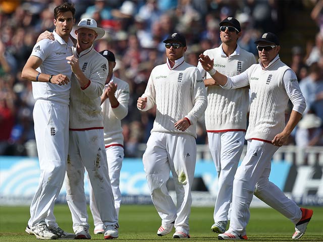 Ashes 2015: England in Command vs Australia on Day 2