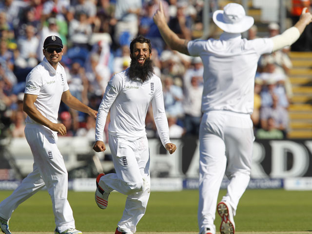 Ashes: Moeen Alis All-Round Show Puts England Ahead