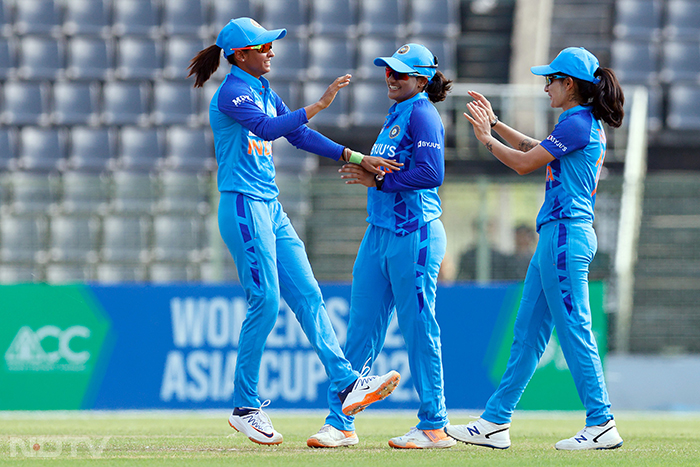 भारत की बेटियों ने चीन में रचा इतिहास, फाइनल में श्रीलंका को रौंदकर जीता गोल्ड मेडल