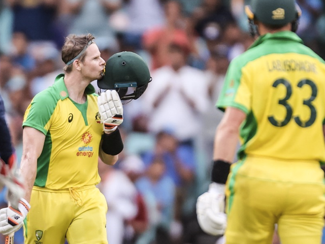 दूसरा वनडे: ऑस्ट्रेलिया ने भारत को 51 रनों से हराया, सीरीज जीती