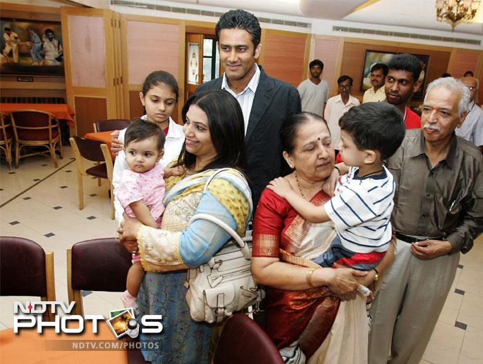 File photo (2007) of Anil Kumble with his family.