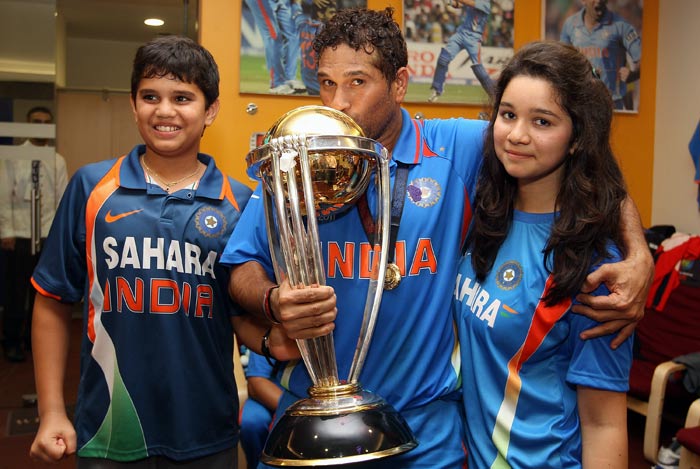 Sachin Tendulkar with his son Arjun (L) and daughter Sara after India won the World Cup.