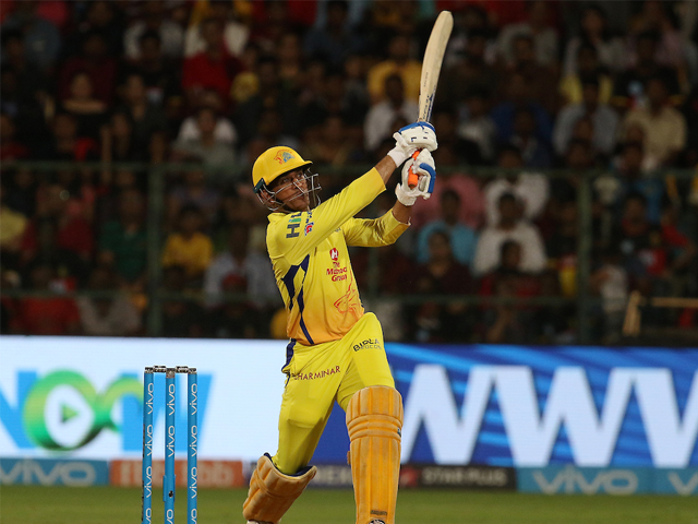 टी20 लीग:  चेन्‍नई की जीत केे हीरो बने धोनी