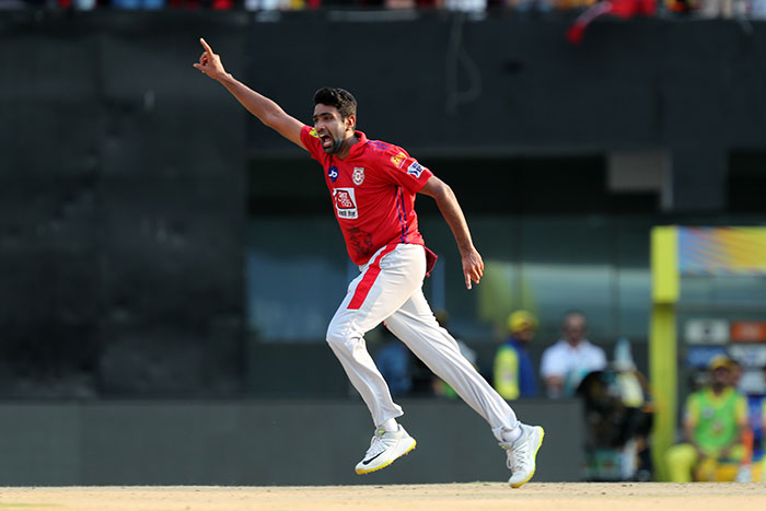 टी20 लीग: धोनी की चेन्नई पंजाब को हराकर फिर टॉप पर पहुंची