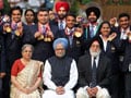 Photo : PM meets medal winners