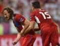 Photo : Euro 2012: Czechs through, shatter Poland's dream