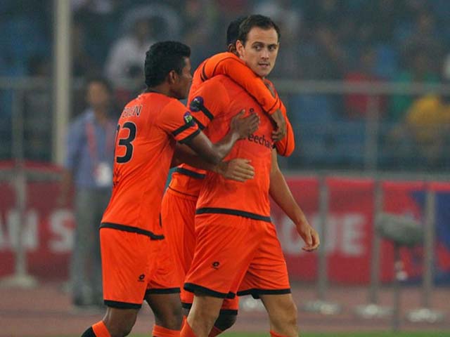 ISL: Delhi Drub Chennai 4-1 as Raymaekers Scores Fastest Goal