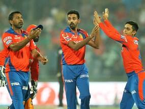 IPL: Gujarat Lions Go Top Of Table With Thrilling Win Over Delhi Daredevils