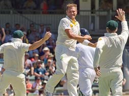 Photo : The Ashes: Late wickets give Australia the advantage on Day 2 in Perth