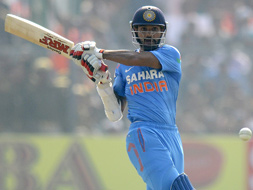 Boom-Boom Shikhar Dhawan paints Green Park red