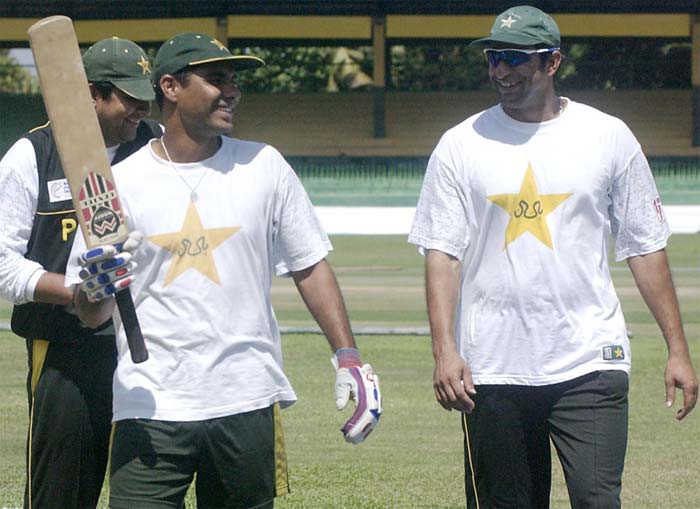 Cricketer's too cannot escape the web of drug scandals. Be it Ian Botham or Wasim Akram or Waqar Younis. They have been convicted of consuming recreational drugs.
Botham was banned for 3 months once he confessed that he smoked marijuana during England's tour to New Zealand in 1983.
On the other hand both the Pakistani cricketers were spotted smoking cannabis on a beach in Grenada during Pakistan's tour of the West Indies in 1993.