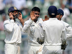 Sachin's farewell Test: India dominate West Indies on Day 1