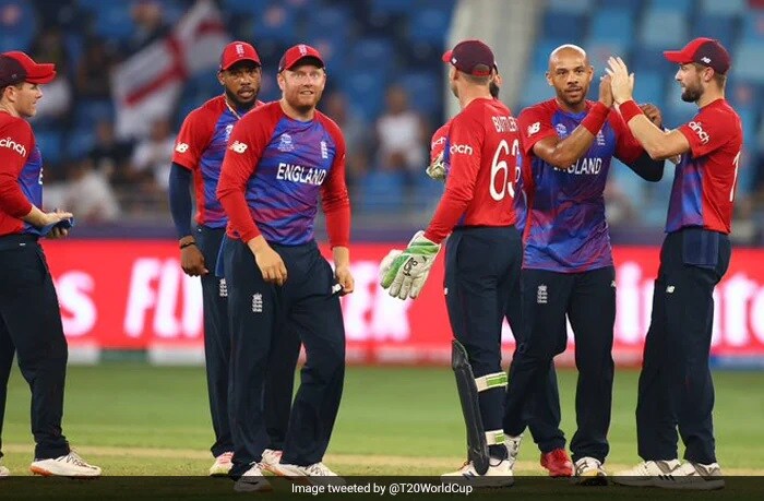 इंग्लैंड ने वेस्टइंडीज को 6 विकेट से हराया