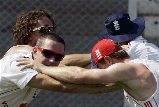 Kevin Pietersen (left) exercises with teammate Paul Collingwood during a practice session in Mumbai on Friday, November 7, 2008. The England team is in India to play seven one-day international and two Test cricket matches against host India beginning Nov 14. (AP Photo) England prepare for India battle