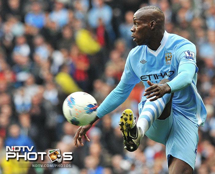 Mario Balotelli had spent much time on the sidelines this season, but the Italian got a chance to come on as a substitute for Edin Dzeko. He made instant impact as he slotted the opener with 68 minutes on the clock. (AFP Photo) EPL Match-Week 6