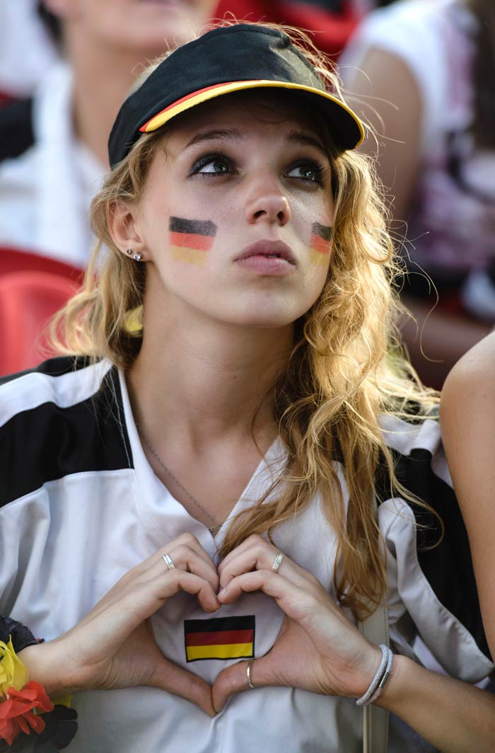 World Cup Fans Celebrate as German Campaign Enters Semis
