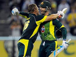 Photo : Aaron Finch blows England away in first ODI