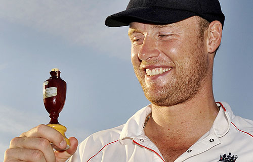 Andrew Flintoff holds the Ashes trophy after England defeated Australia on the fourth day of the fifth and final Ashes Test match at the Brit Oval in London, on August 23, 2009. England won the series 2-1 to win the Ashes back from Australia. (AFP Photo) Andrew Flintoff's 'Test'ing journey