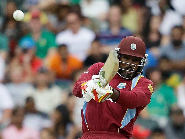 Photo : Chris Gayle Bats Up a Storm, Leaves Proteas Shattered