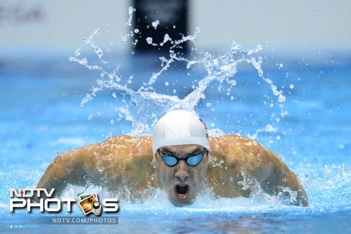 <b>Michael Phelps</b> <br><br> With 22 medals, he is the biggest Olympic legend of all time now. After his 8-gold haul in 2008 Beijing, the American swimmer took home four gold and two silver medals from the London Olympics this year. With 18, he is the all-time record holder for Olympic gold medals.