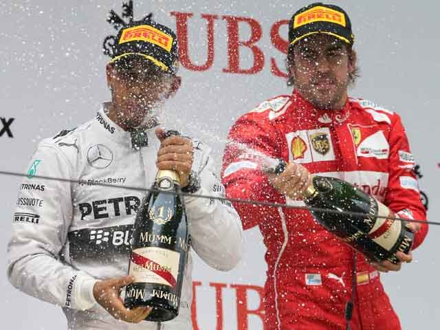 Chinese Grand Prix: Hamilton's third win on the trot Chinese Grand Prix: Hamilton's third win on the trot