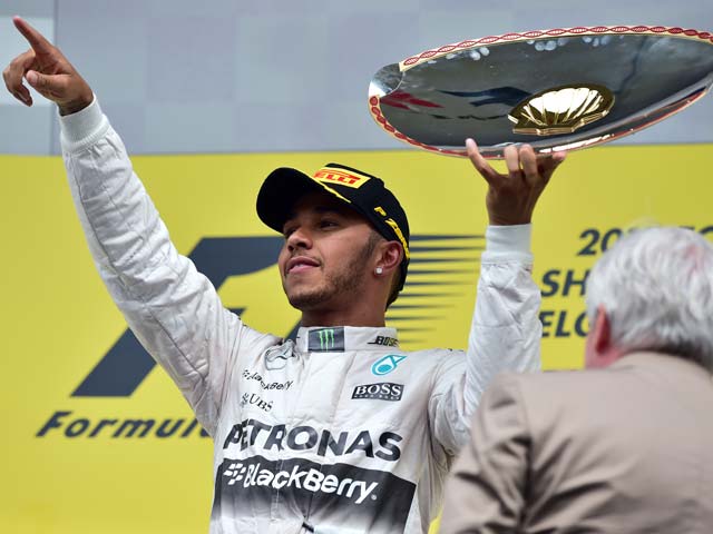 Photo : Lewis Hamilton Wins Belgian GP, Extends F1 Domination
