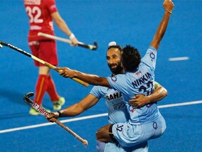 Hockey Champions Trophy: India Set up Semis With Pakistan