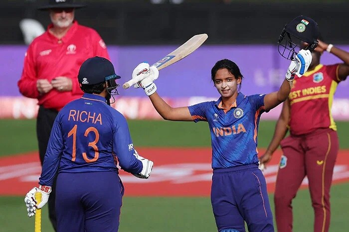 आईसीसी महिला विश्व कप: स्मृति मंधाना, हरमनप्रीत कौर के शानदार प्रदर्शन से भारत ने वेस्टइंडीज को 155 रनों से हराया