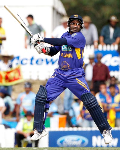 Sanath Jayasuriya in action during their One-Day cricket international against India in Canberra on Tuesday, February 12, 2008. 5th Match: India vs Sri Lanka