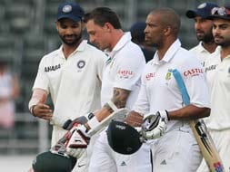 Photo : India snatch draw as SA choke in record chase