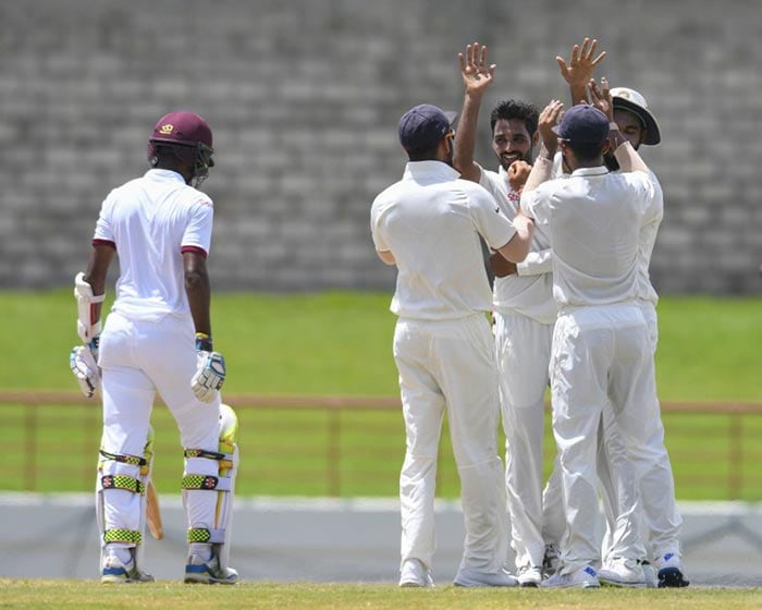 तीसरा टेस्ट: गेंदबाजों ने दिलाई भारत को वेस्ट इंडीज पर बड़ी जीत