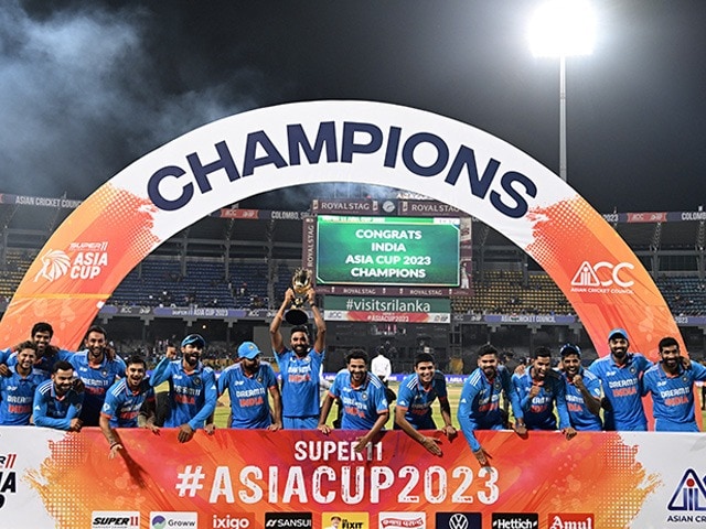 Photo : श्रीलंका को फाइनल में हराकर भारत बना आठवीं बार एशिया कप चैंपियन