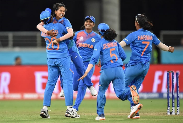 महिला टी20 विश्व कप: ओपनिंग मैच में भारत ने ऑस्ट्रेलिया को 17 रन से हराया
