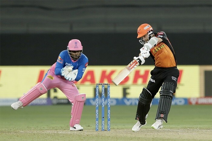 आईपीएल 2021: हैदराबाद ने राजस्थान रॉयल्स को सात विकेट से हराया
