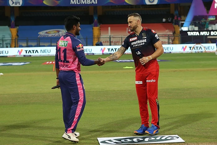 IPL 2022: रॉयल चैलेंजर्स बैंगलोर ने राजस्थान रॉयल्स के खिलाफ 4 विकेट से जीत दर्ज की