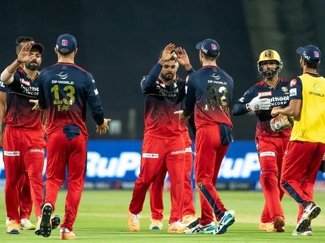 Photo : IPL 2022: रॉयल चैलेंजर्स बैंगलोर ने मुंबई इंडियंस को दी मात