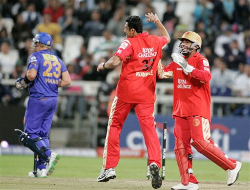 Anil Kumble reacts after taking the wicket of Shane Warne during the Indian Premier League Twenty20 match in Cape Townn. (AP Photo) Match 2: JAI vs BLR