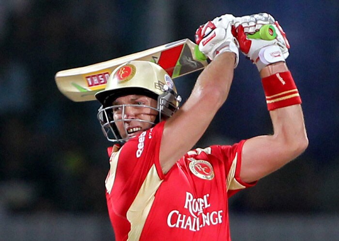 Royal Challengers Bangalore batsman Jacques Kallis plays a shot during the IPL match against Delhi Daredevils at Feroz Shah Kotla Stadium in New Delhi. (PTI Photo) IPL 3: Delhi vs Bangalore