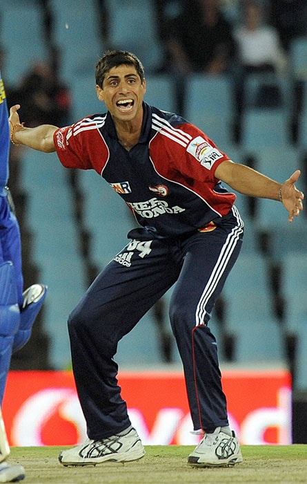 <b>Ashish Nehra</b><br><br>
Lead man with the ball for Delhi, Nehra's ability to bowl at the death and with consistent pace makes him a good choice for the lead bowler's role.<br><br>
His partnership with another left-armer Nannes worked wonders for the Daredevils. IPL 4 auction: Hot properties