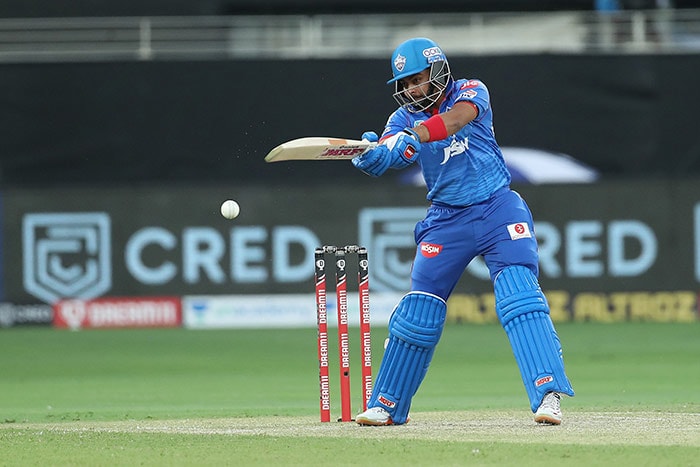 दिल्ली कैपिटल्स ने चेन्नई सुपर किंग्स को 44 रनों से हराया, शॉ ने लगाया अर्धशतक