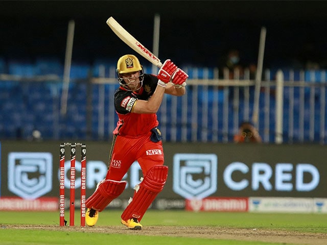 Photo : टी20 लीग: बेंगलोर ने कोलकाता को 82 रनों से हराया