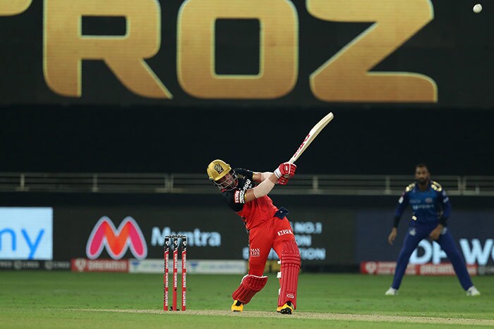 टी20 लीग: बैंगलोर ने सुपर ओवर में मुंबई को हराया