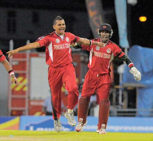Sunil Narine: This West Indies' spinner fetched $700,000 for his services from Kolkata Knight Riders. The off-spinner whose performance for Trinidad and Tobago in the Champions League was commendable, had a base price of $50,000. Considering this, the leaps made by his name through the bidding process has left many stunned. Surprises of IPL 2012 auctions