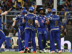 IPL: Mumbai Indians Stun Kolkata Knight Riders by Five Runs