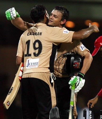 Gilchrist and Laxman added 413 runs in 9 matches as an opening pair.